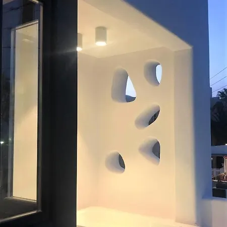 Casa de Férias Candele Fira (Santorini)